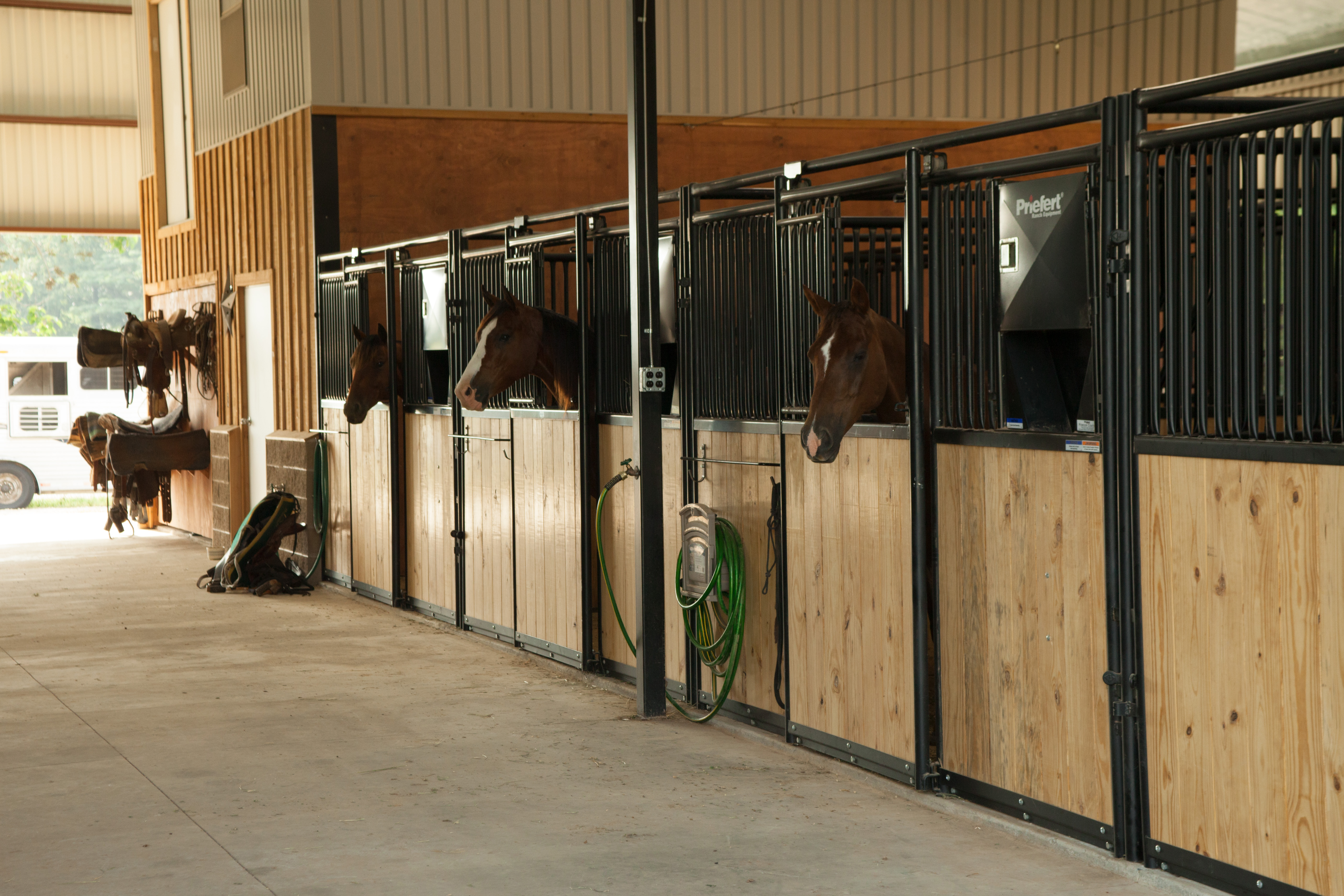 HSF HorseStalls Bynum 25.jpg